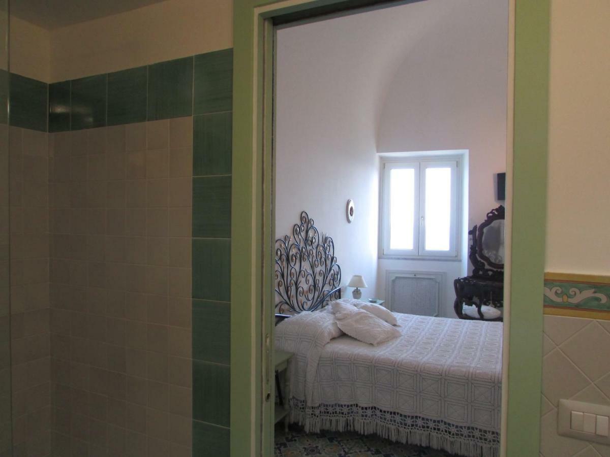 Domus Claudia Hotell Atrani Exteriör bild