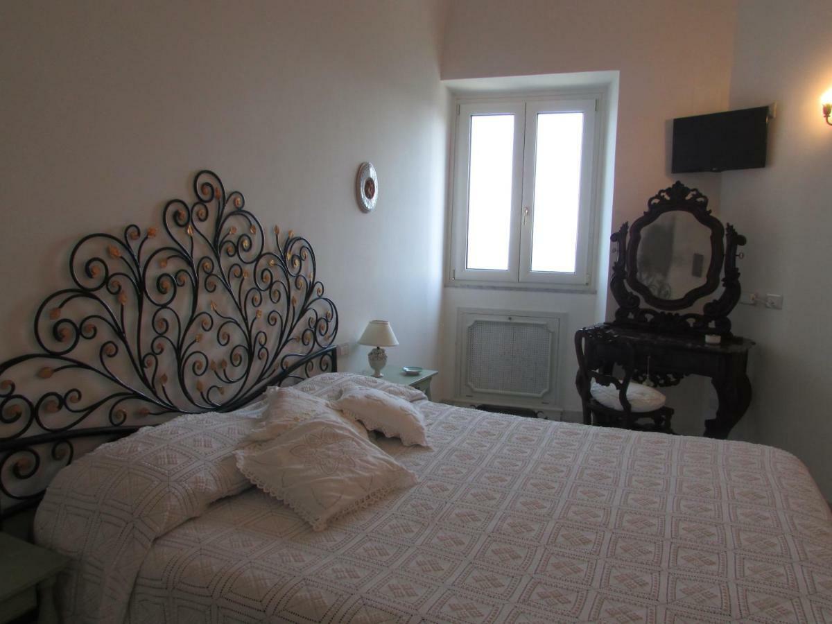 Domus Claudia Hotell Atrani Exteriör bild
